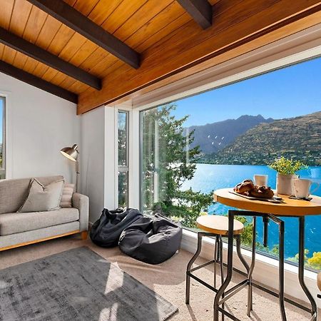Queenstown Lakefront Dream 4 Bed Экстерьер фото
